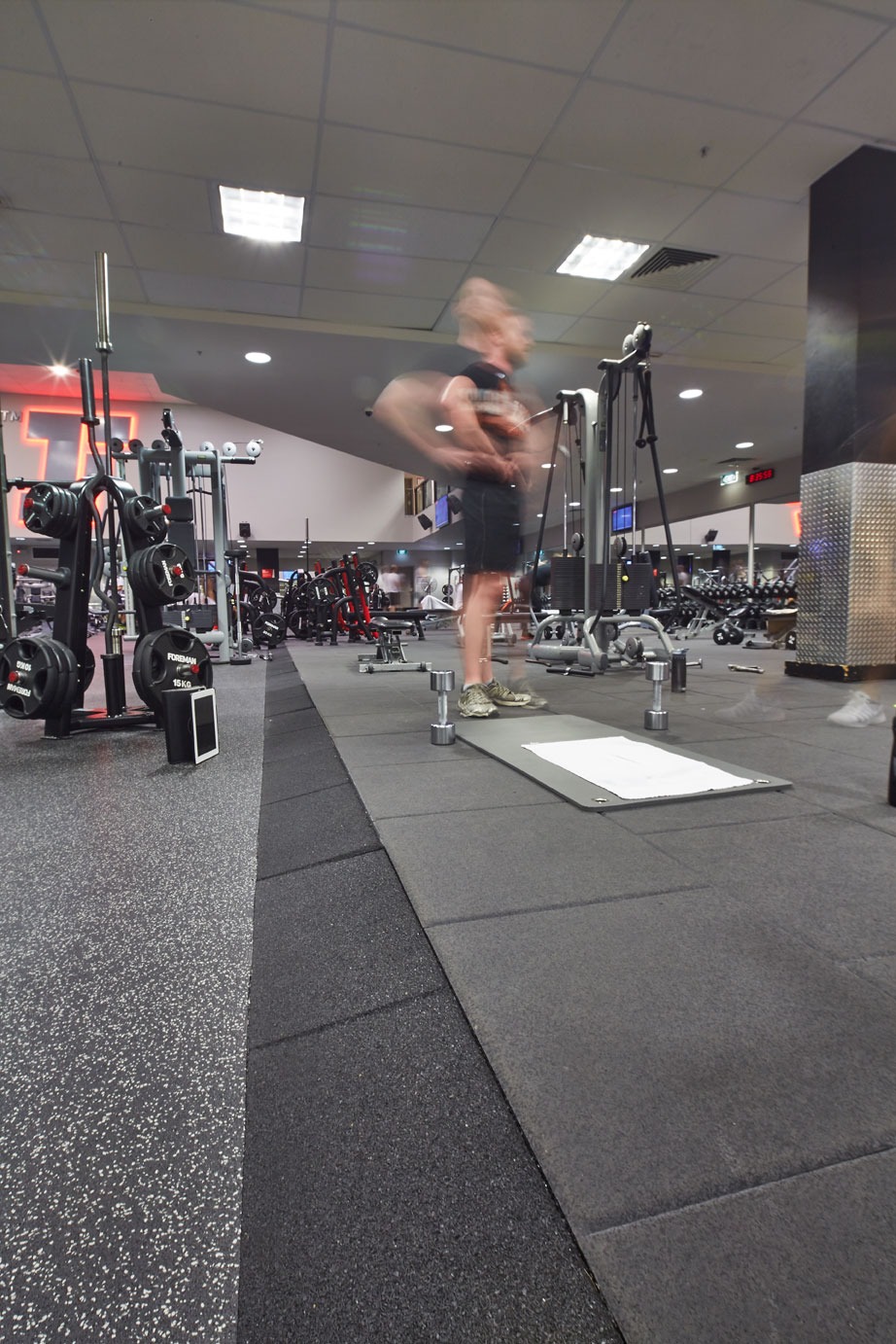 Rubber gym flooring in a training facility